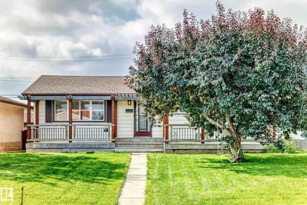 6307 92A AV NW photo 2