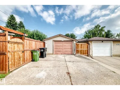 6307 92A AV NW photo 55