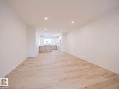 631 173 AV NE photo 11