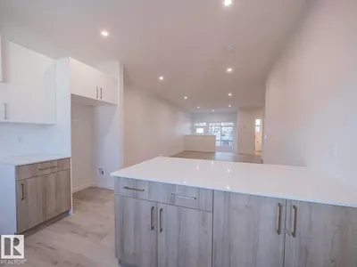 631 173 AV NE photo 17