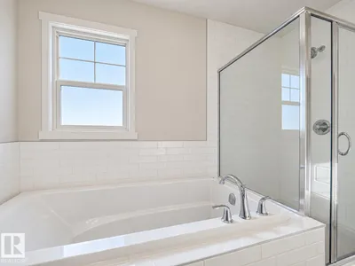 2427 206 ST NW photo 34