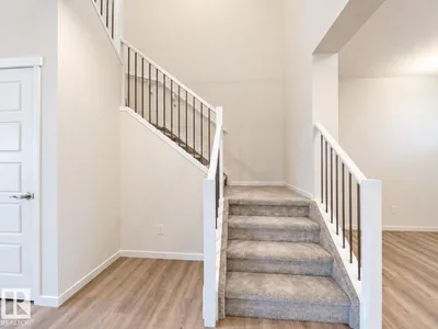 2427 206 ST NW photo 24
