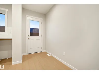 17216 4 Street NW photo 11
