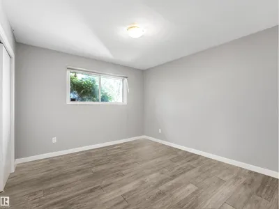 13540 110 ST NW photo 9