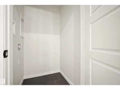 17214 4 Street NW photo 17
