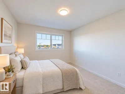 19511 30 AV NW photo 6