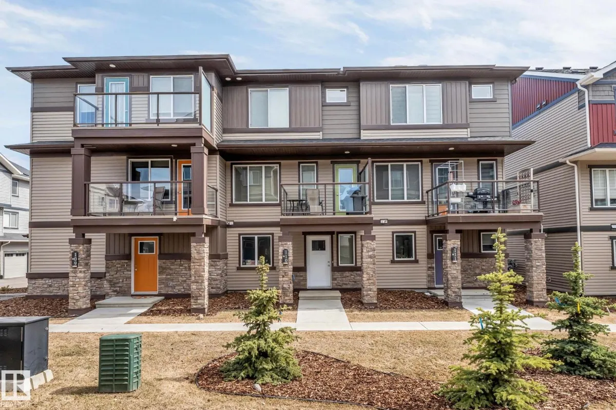 #110 1530 TAMARACK BV NW exterior
