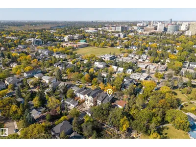 11207 75 AV NW photo 69