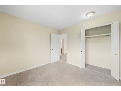 10440 16 Avenue NW photo 18