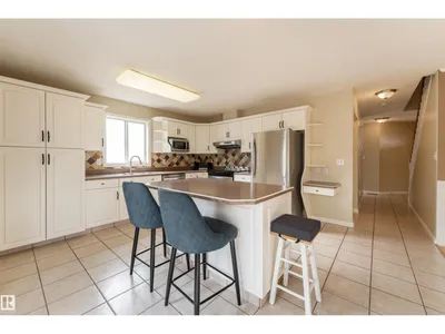 55 CATALINA DR photo 11