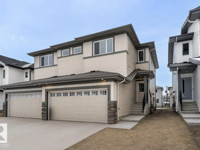 913 19 AV NW, Edmonton