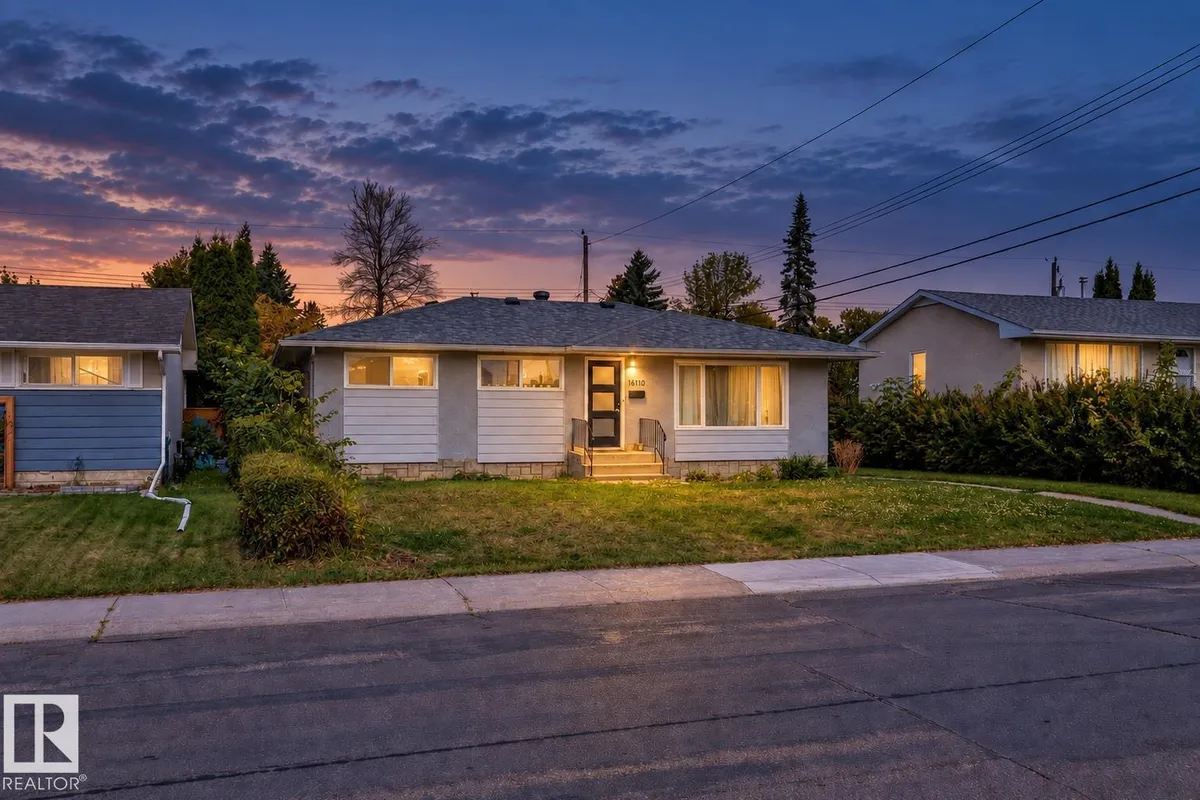 16110 82 AV NW exterior
