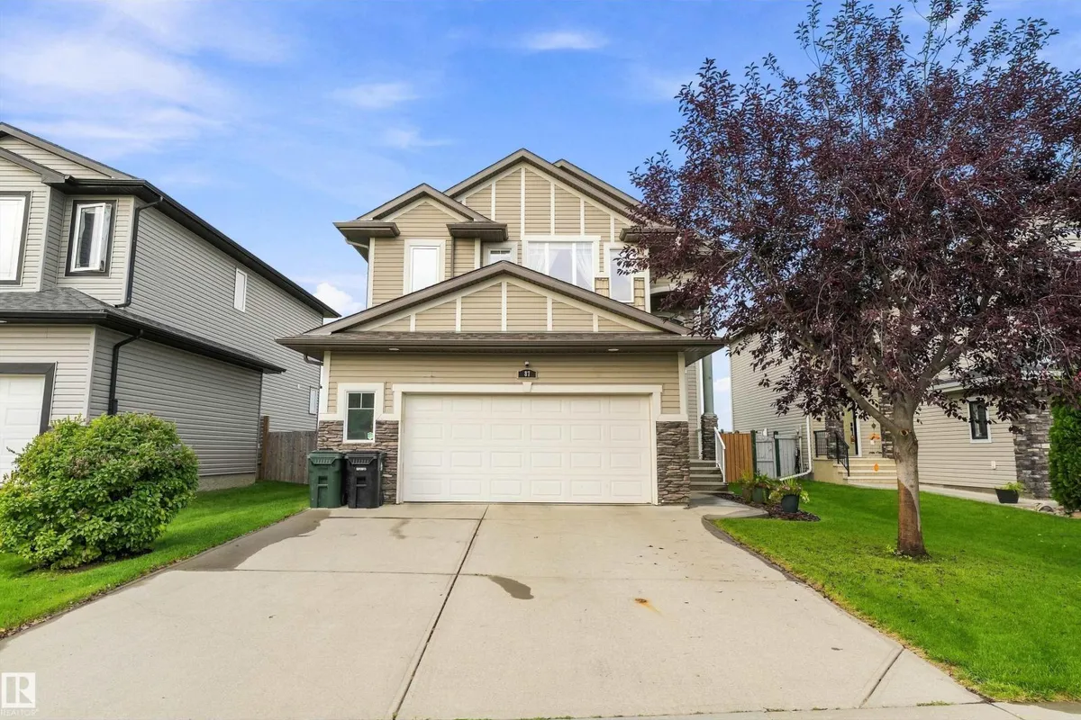 87 LAMPLIGHT DR exterior