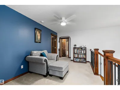 87 LAMPLIGHT DR photo 21