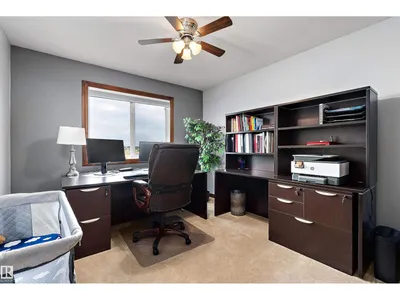 87 LAMPLIGHT DR photo 31