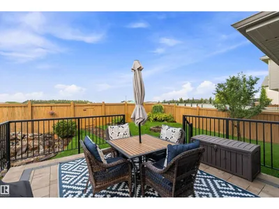 87 LAMPLIGHT DR photo 43