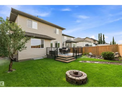 87 LAMPLIGHT DR photo 47