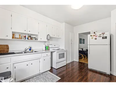 11115 11117 116 ST NW photo 14