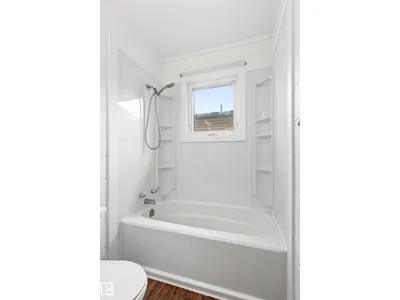 11115 11117 116 ST NW photo 36