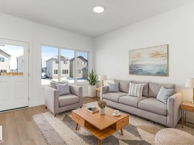1020 14 AV NW photo 17