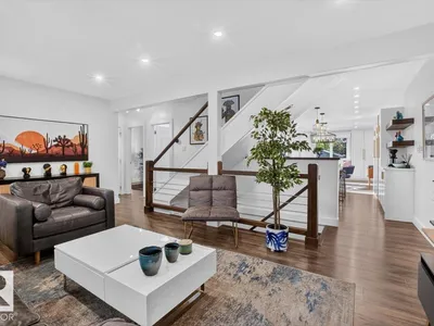 10951 62 AV NW photo 8