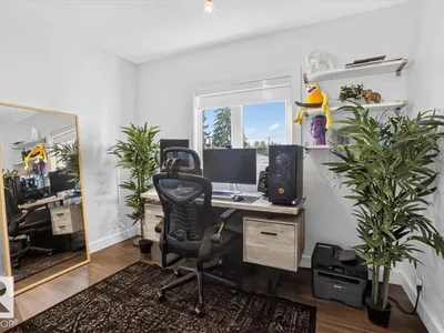 10951 62 AV NW photo 23