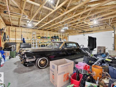 10951 62 AV NW photo 54