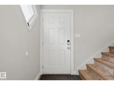 5430 38a AV NW NW photo 4