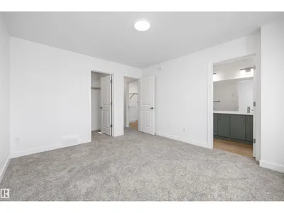 8732 183 AV NW photo 39