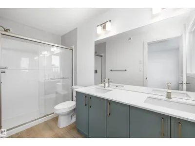 8732 183 AV NW photo 41