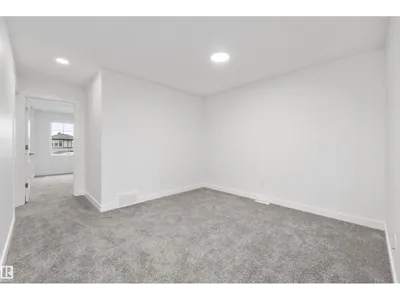 8732 183 AV NW photo 25