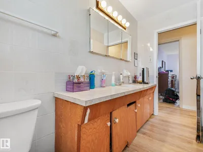 7520 130 AV NW photo 43