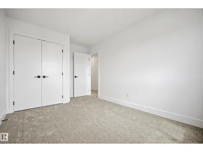 121 Caledon CR photo 27