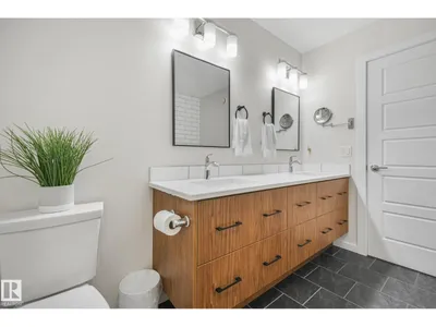 2497 Kelly CI SW photo 29