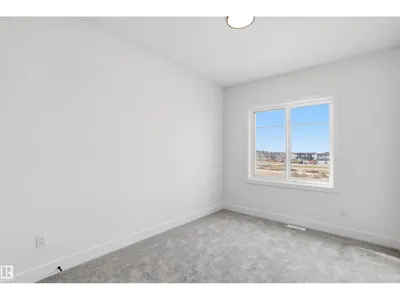 780 Bank DR photo 37