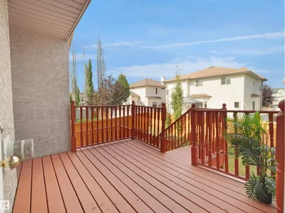 2832 36B AV NW photo 13