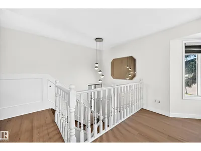 3924 26A AV NW photo 28