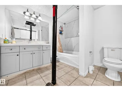 3924 26A AV NW photo 35