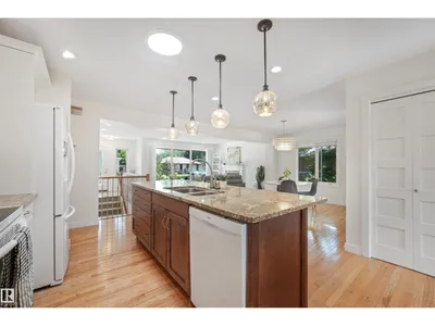8212 148 ST NW NW photo 12