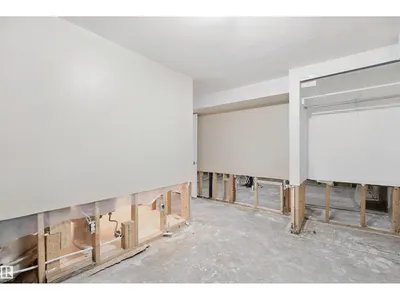13420 117 AV NW photo 30