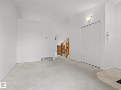 12840 147 AV NW photo 9