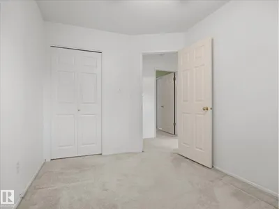 12840 147 AV NW photo 22