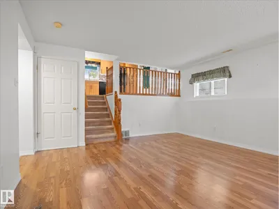 12840 147 AV NW photo 26