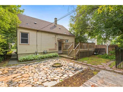 11230 75 AV NW photo 40