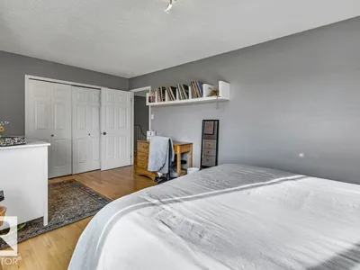 #24 3811 85 ST NW photo 18