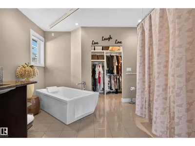 4204 TRIOMPHE PT photo 24