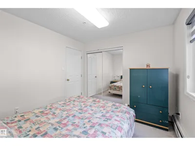 #101 10511 42 AV NW photo 17