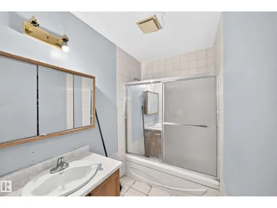 12424 46 ST NW NW photo 23