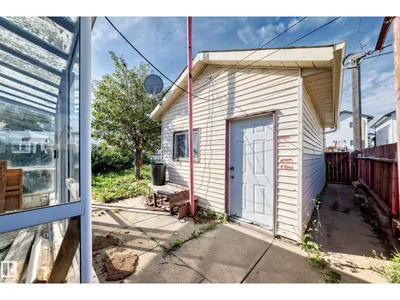 12424 46 ST NW NW photo 45