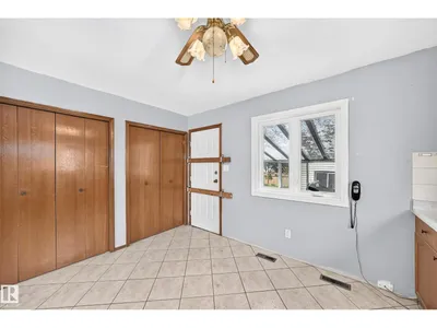 12424 46 ST NW NW photo 8